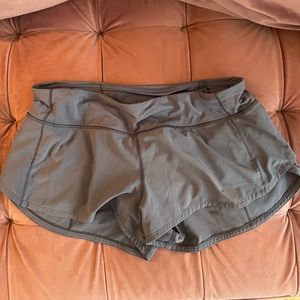 lululemon speed short size 8 light purple